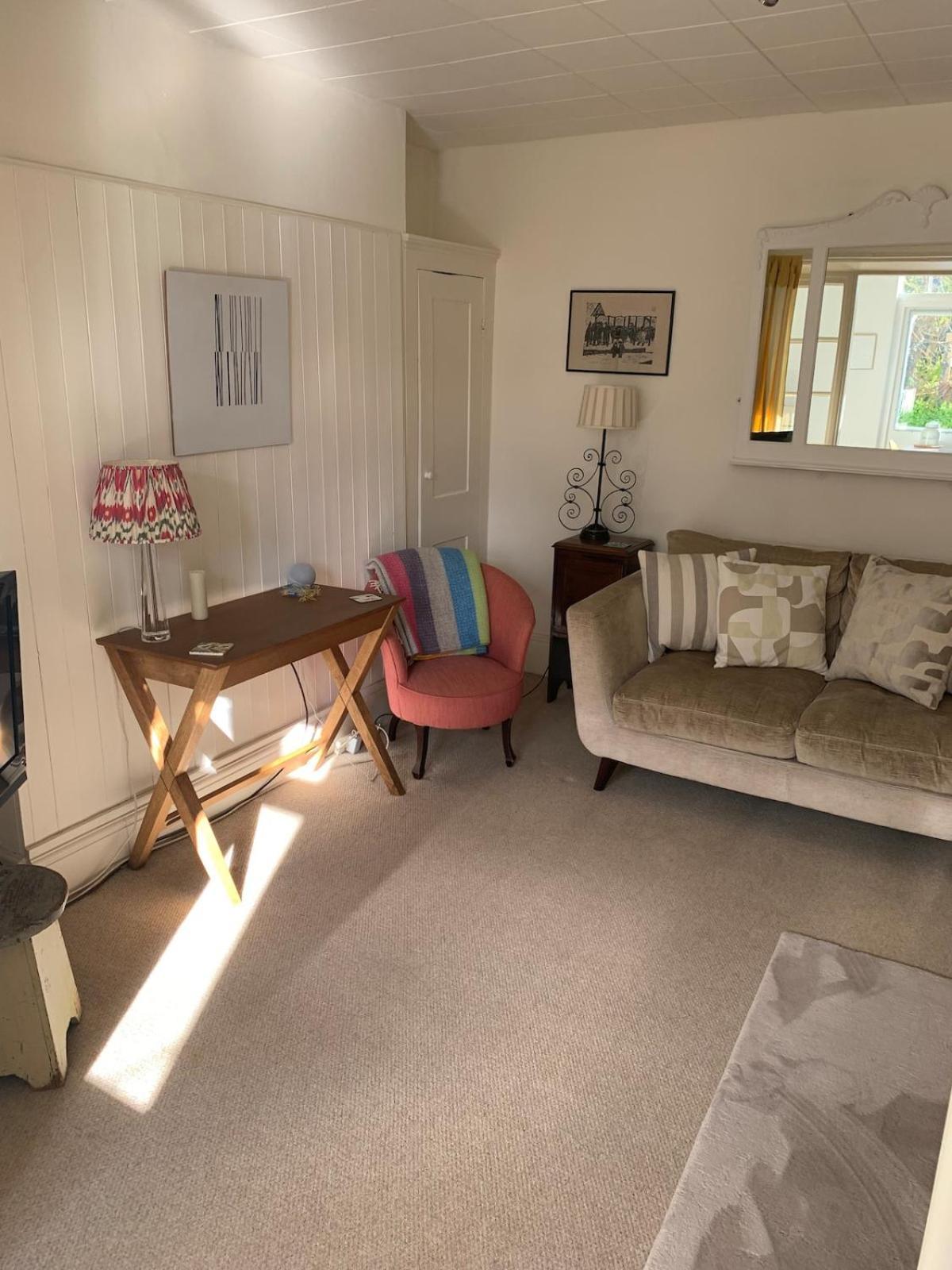 Spacious Comfortable Flat With Free Parking In East Finchley, Muswell Hill & Close To Alexandra Palace London Kültér fotó