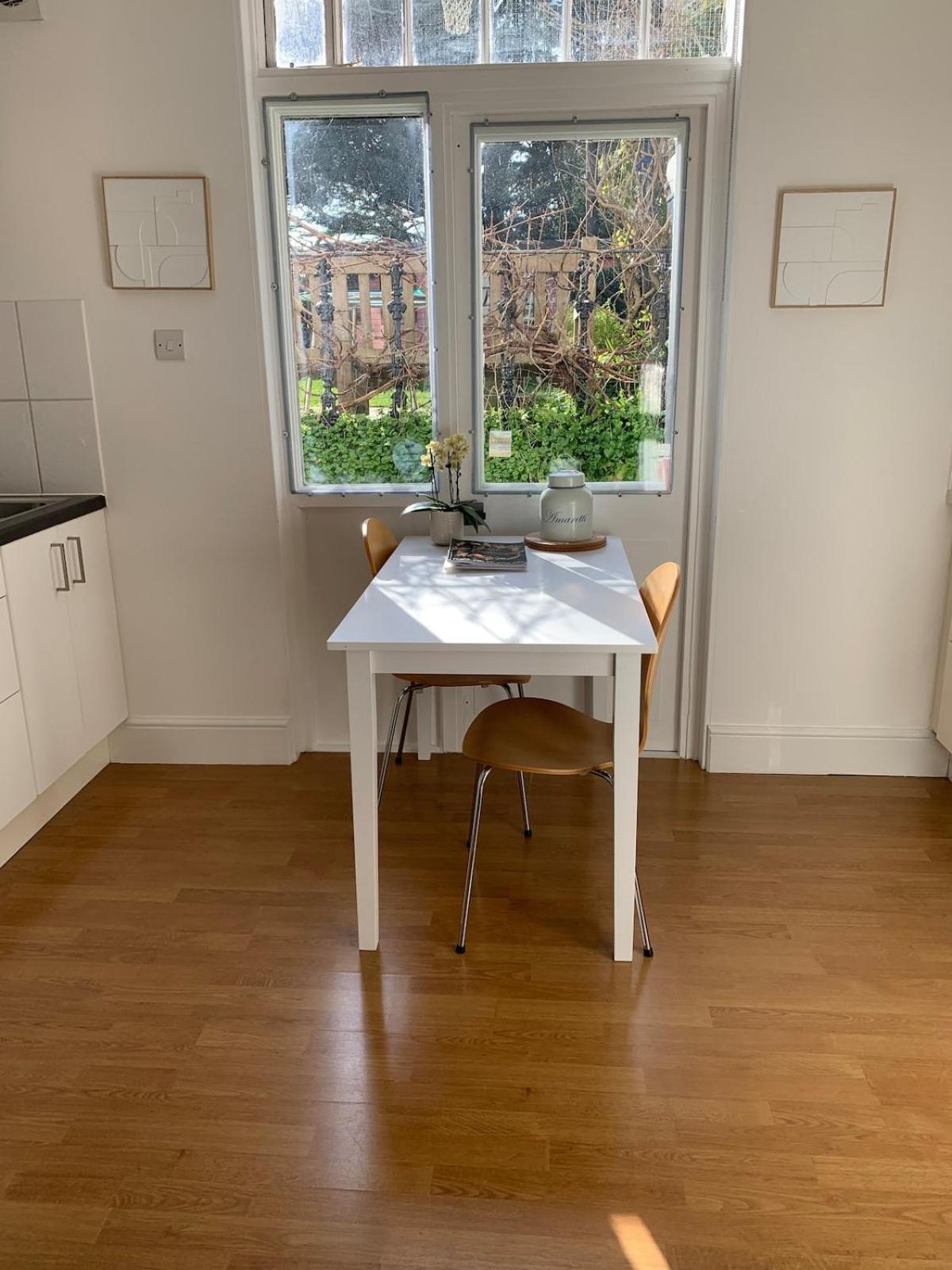 Spacious Comfortable Flat With Free Parking In East Finchley, Muswell Hill & Close To Alexandra Palace London Kültér fotó